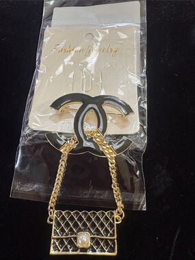 Gold and Black Quilted Purse Charm Keychain